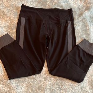 Athleta Elation rib trim 7/8 tight